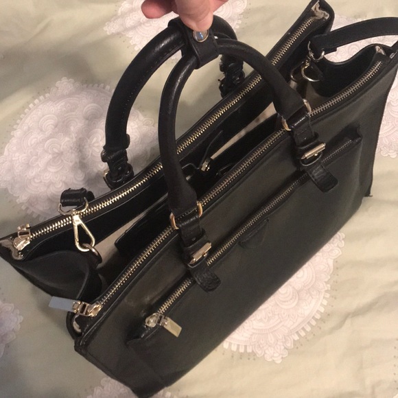 Zara Handbags - Zara Black Double Zip Tote Bag great for work!